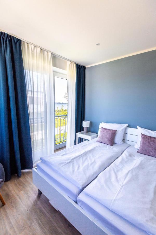 Hangar 19 Luxusapartment Mit Sauna, Kamin Und Seeblick H4W3 Schwerin  Exterior photo